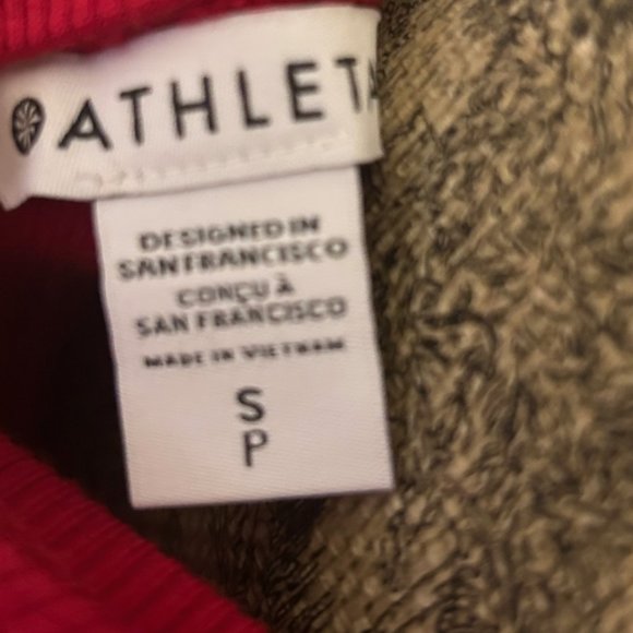 Atheleta Red Coaster Luxe V-Neck Sweatshirt Brand New Size Small - Picture 7 of 11